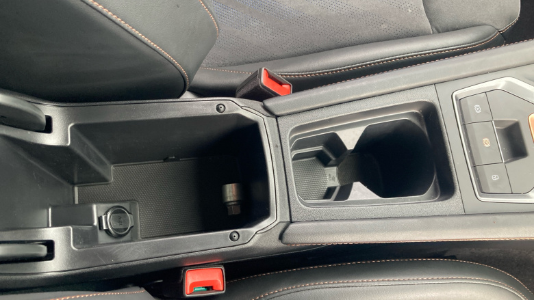 CUPRA Leon 1.5 eTSI 150 V2 5dr DSG Petrol Hatchback